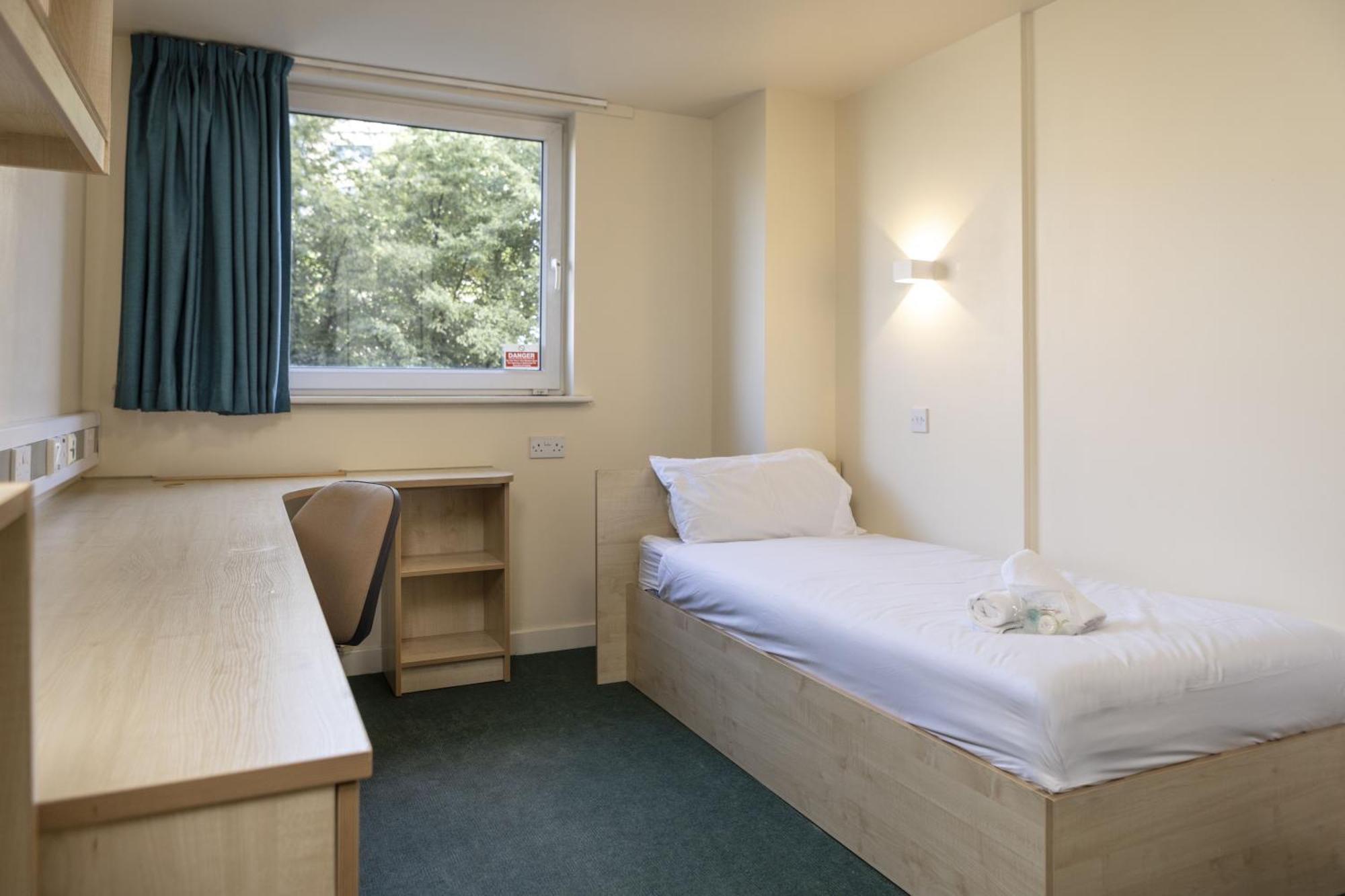 Aparthotel Burley Road à Leeds  Extérieur photo